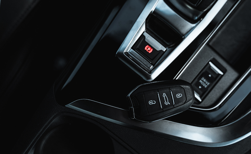 What to Do if You've Locked Your Keys in Your Car?A Comprehensive Guide