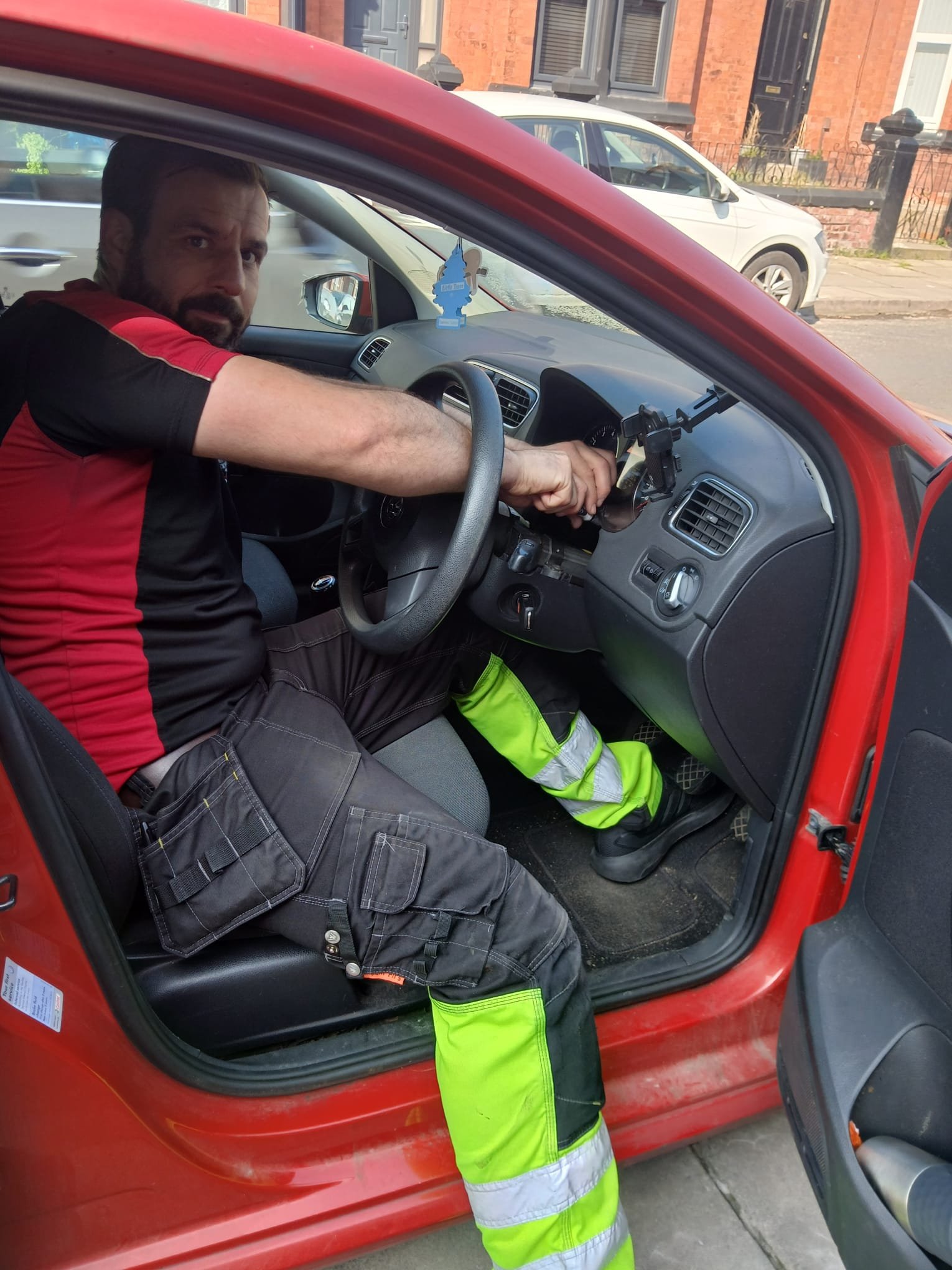 VW Polo all keys lost — new key programmed at the vehicle