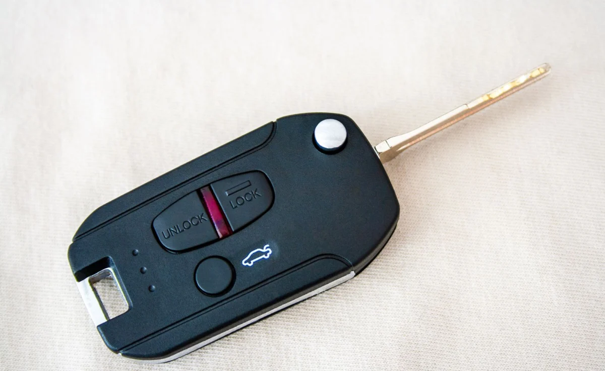 car key fob with buttons